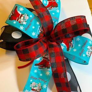 Christmas accent bow